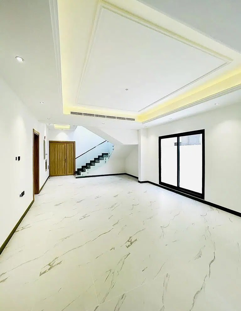 393446036-800×600-1
